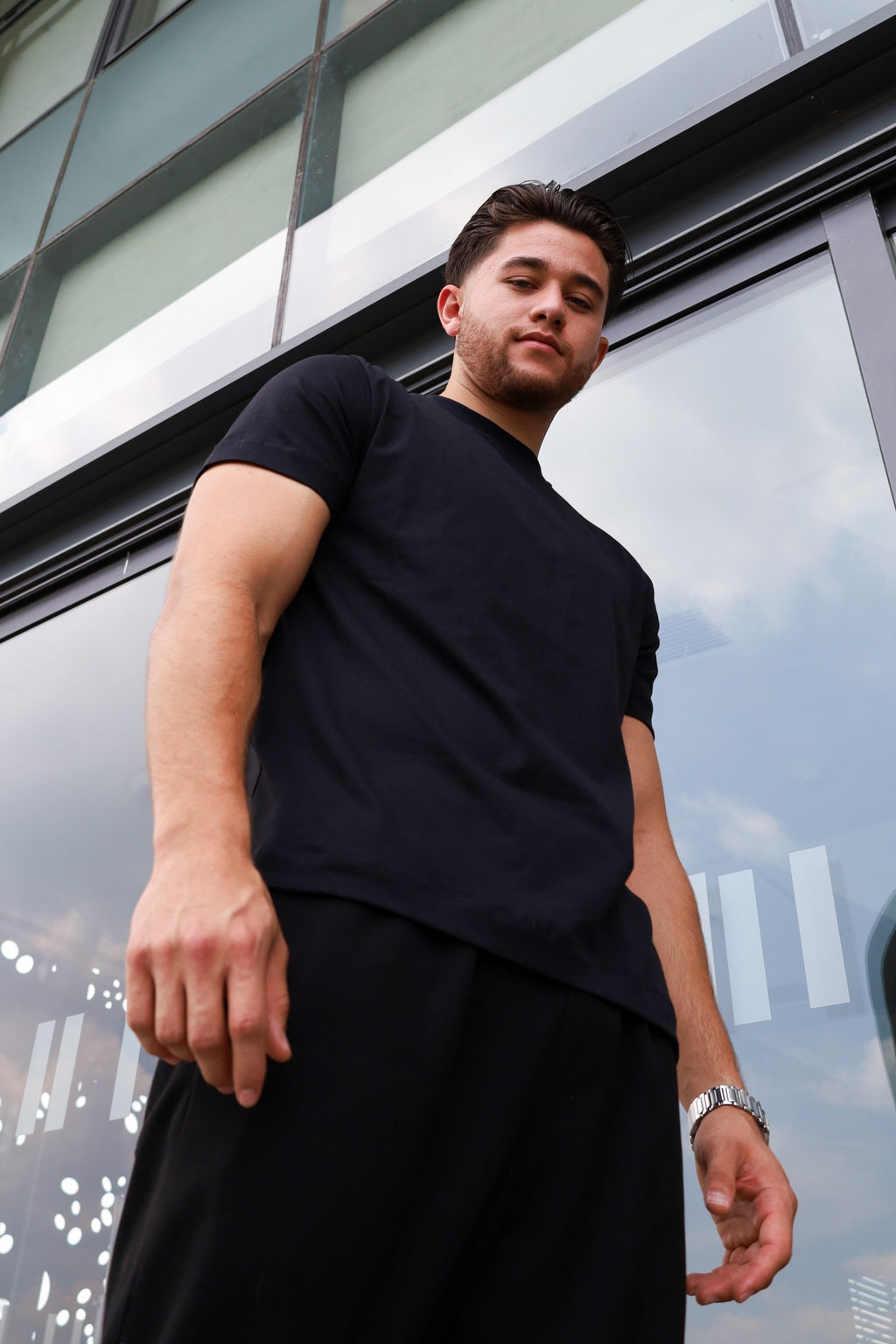 Playera Regular Fit Unisex - Negra | 2-DROP E/W