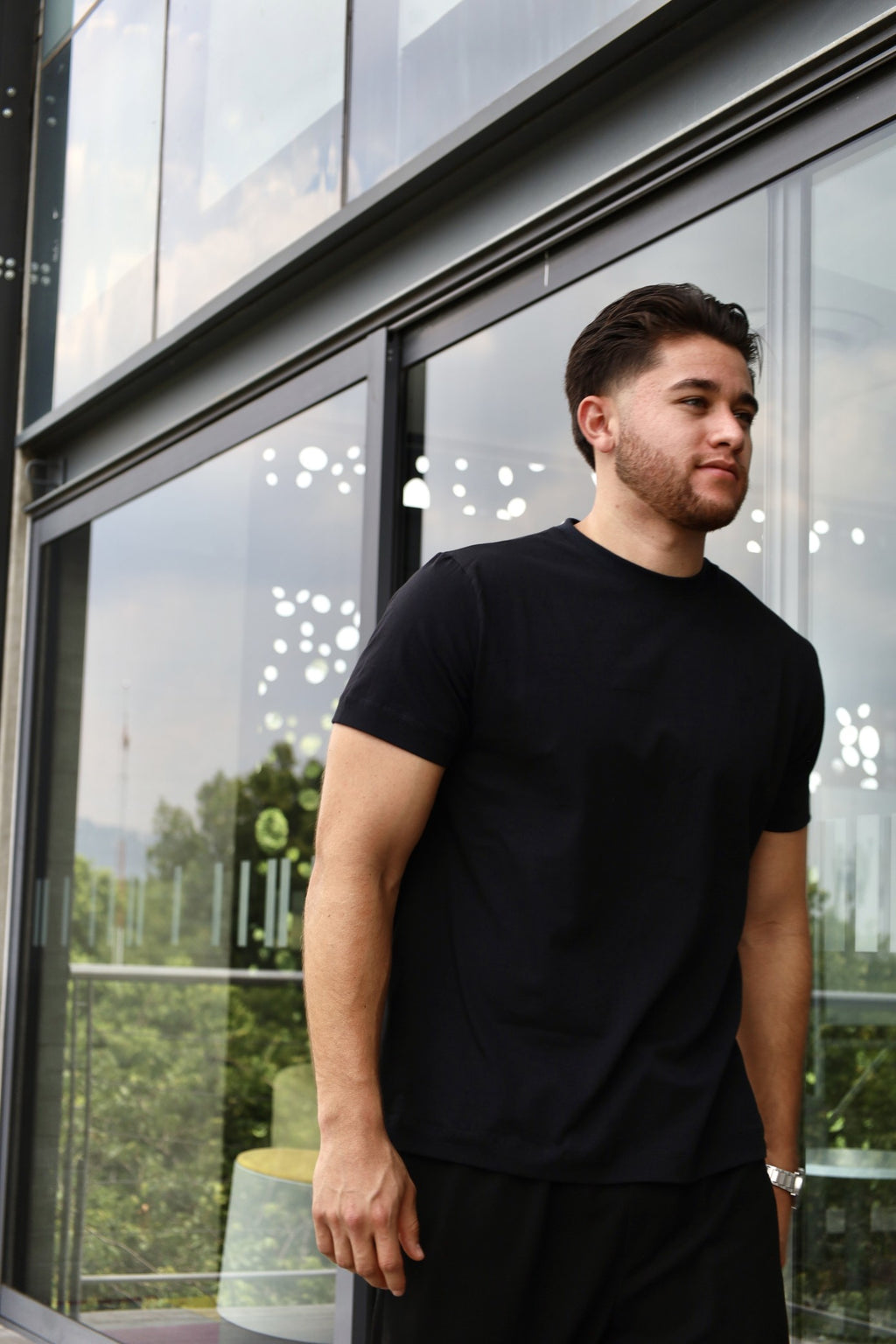 Playera Regular Fit Unisex - Negra | 2-DROP E/W