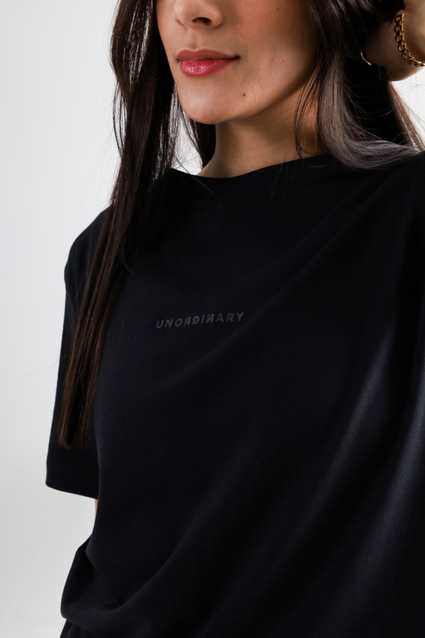 Playera Regular Fit Unisex - Negra | EVERYWHERE