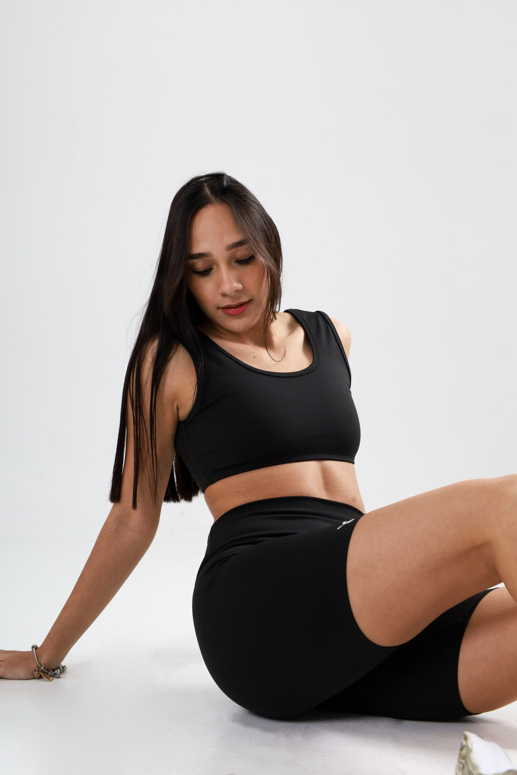 Conjunto Deportivo Mujer - Negro (Top + Biker)